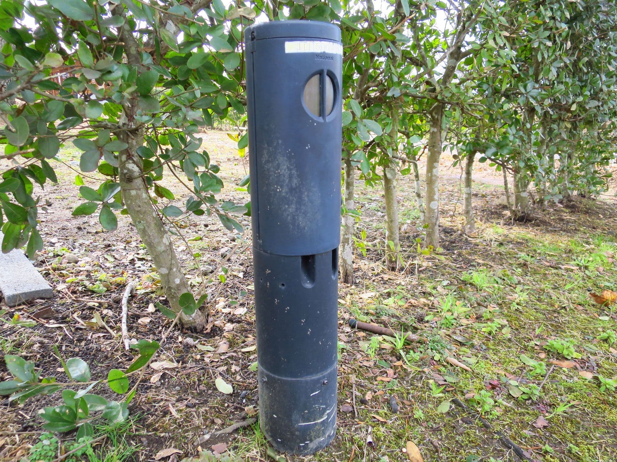 ポールコンセント